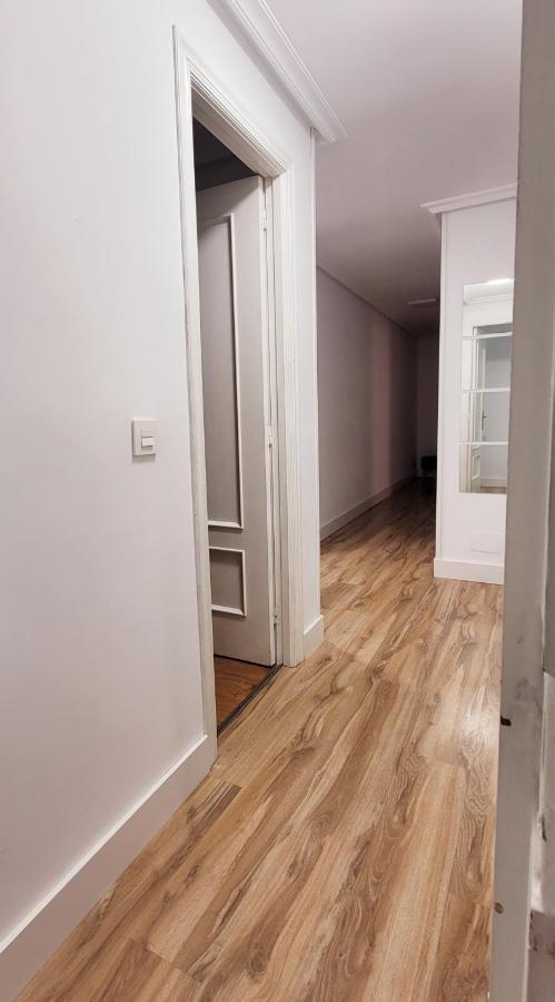 Www Sanmartinplaza Es En El Corazon Del Casco Historico Apartment Леон Екстериор снимка